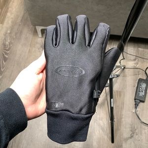 Black weather proof gloves size L in men